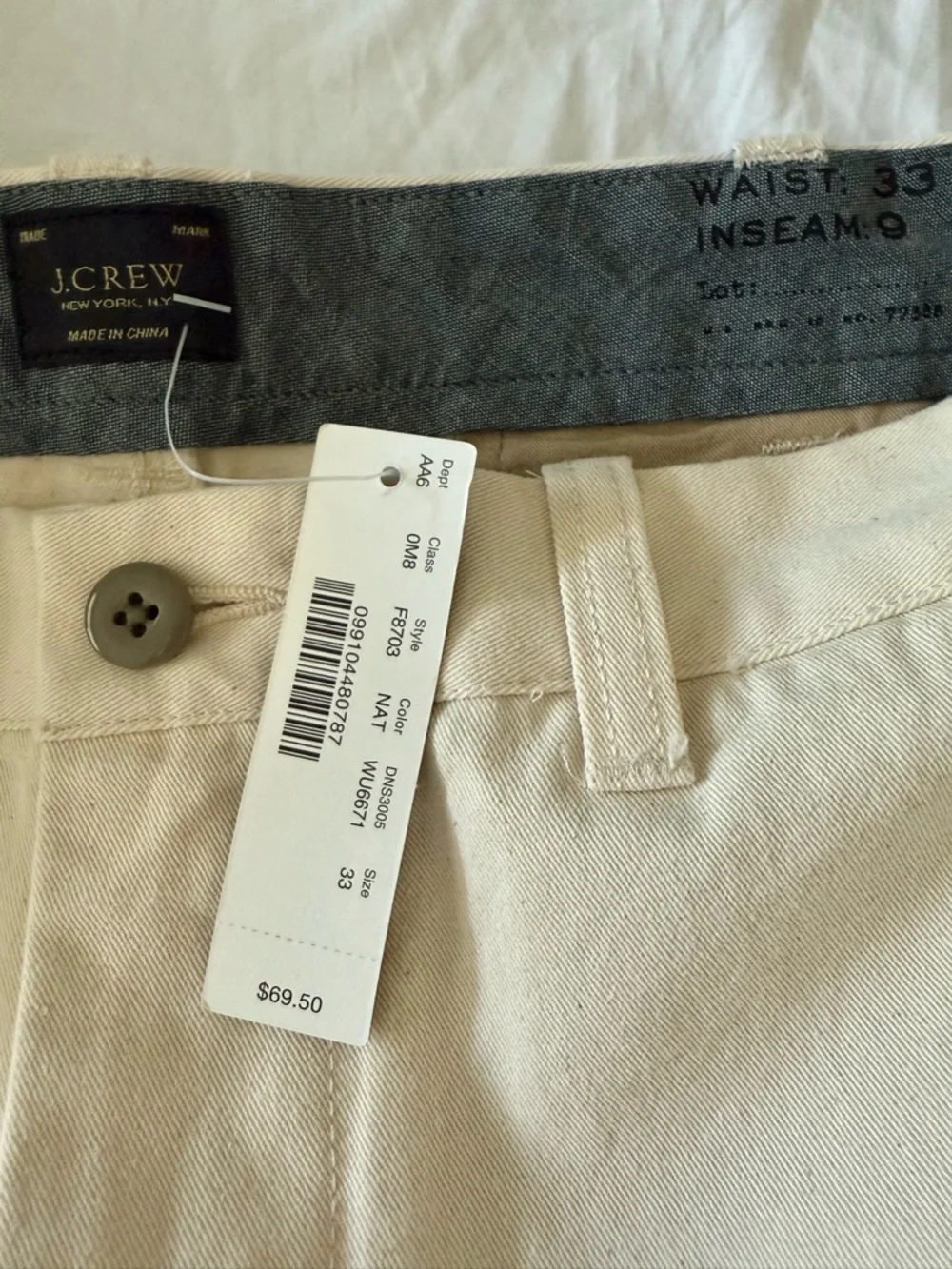 J. Crew Men’s Cream Flat Front Chino Shorts, 33 waist, 9 inseam, NWT